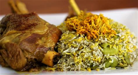  Baghali Polo with Saffron-Scented Lamb: A Symphony of Sweet and Savory Flavors!