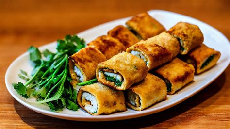  Fried Tofu Skin Rolls with Pork Filling: An Explosion of Crispy Texture Meets Savory Delights!