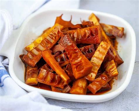  Spicy Braised Bamboo Shoots: Can Aromatic Spiced Broth Transform Crunchy Shoots into Umami Heaven?