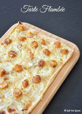  Tarte Flambée: An Unexpectedly Crispy Symphony of Sweet and Savory Flavors!